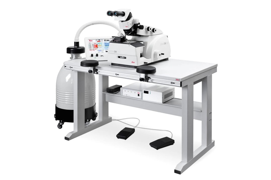 Ультрамикротом Leica EM UC7 / FC7